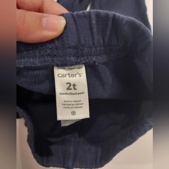 Carter's Toddler Boy 2 Piece Firetruck Hoodie and Jogger Set in Size 2T - Picture 6 of 7